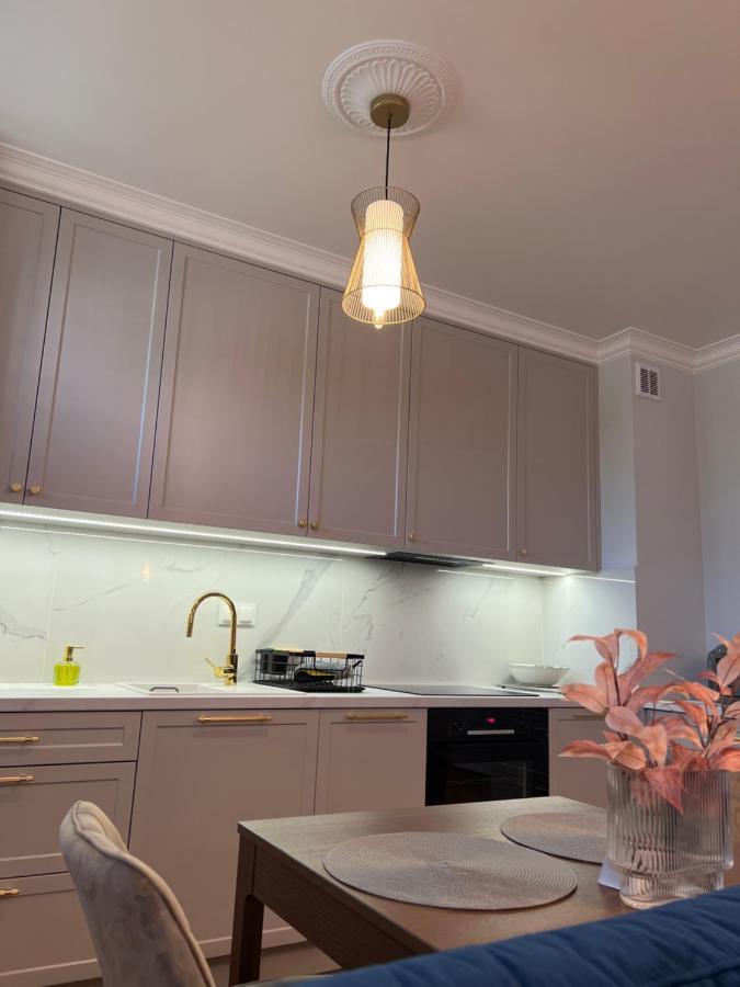 Bella Casa Luxury Apartament ราดอม ภายนอก รูปภาพ
