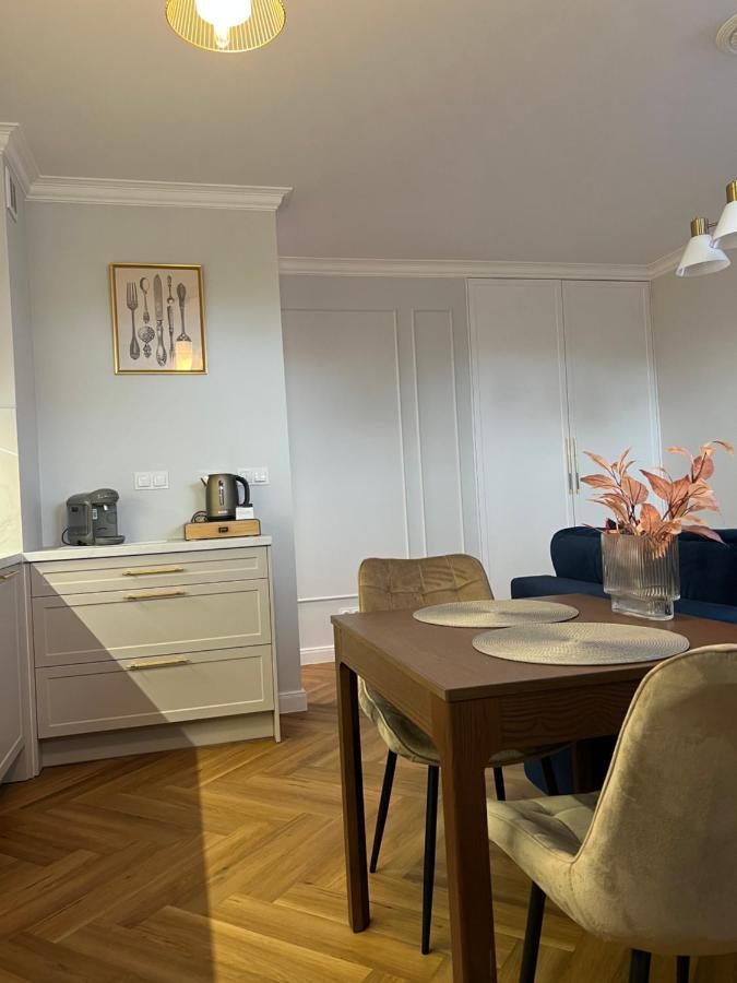 Bella Casa Luxury Apartament ราดอม ภายนอก รูปภาพ