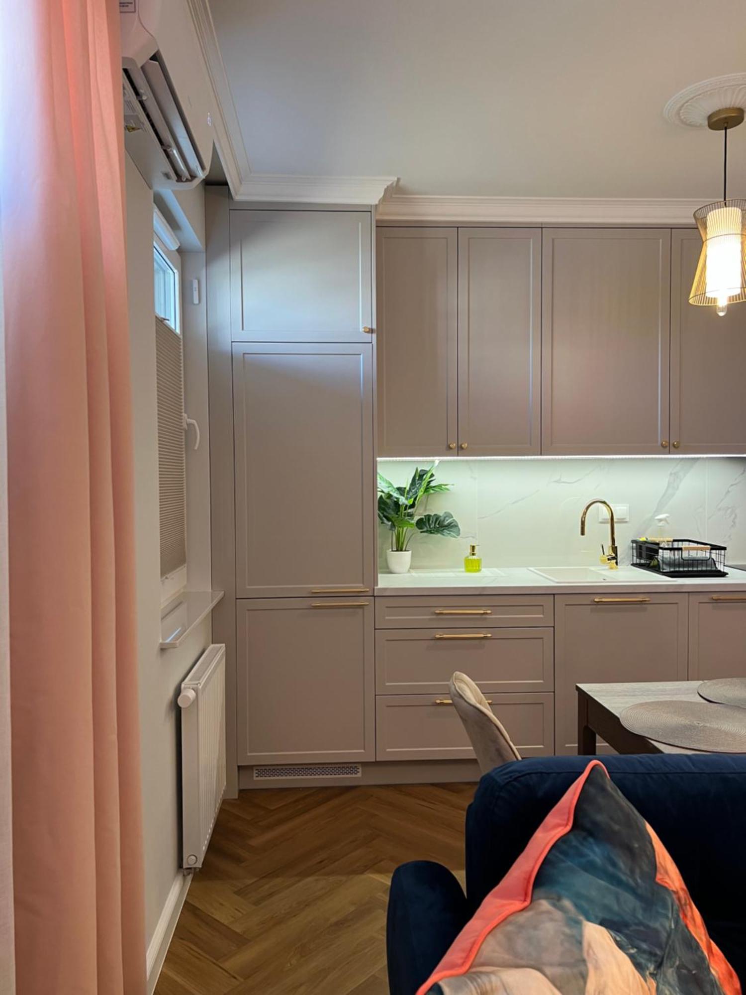 Bella Casa Luxury Apartament ราดอม ภายนอก รูปภาพ